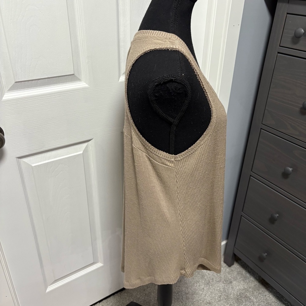 Z Supply Tank - Picture 2 of 5